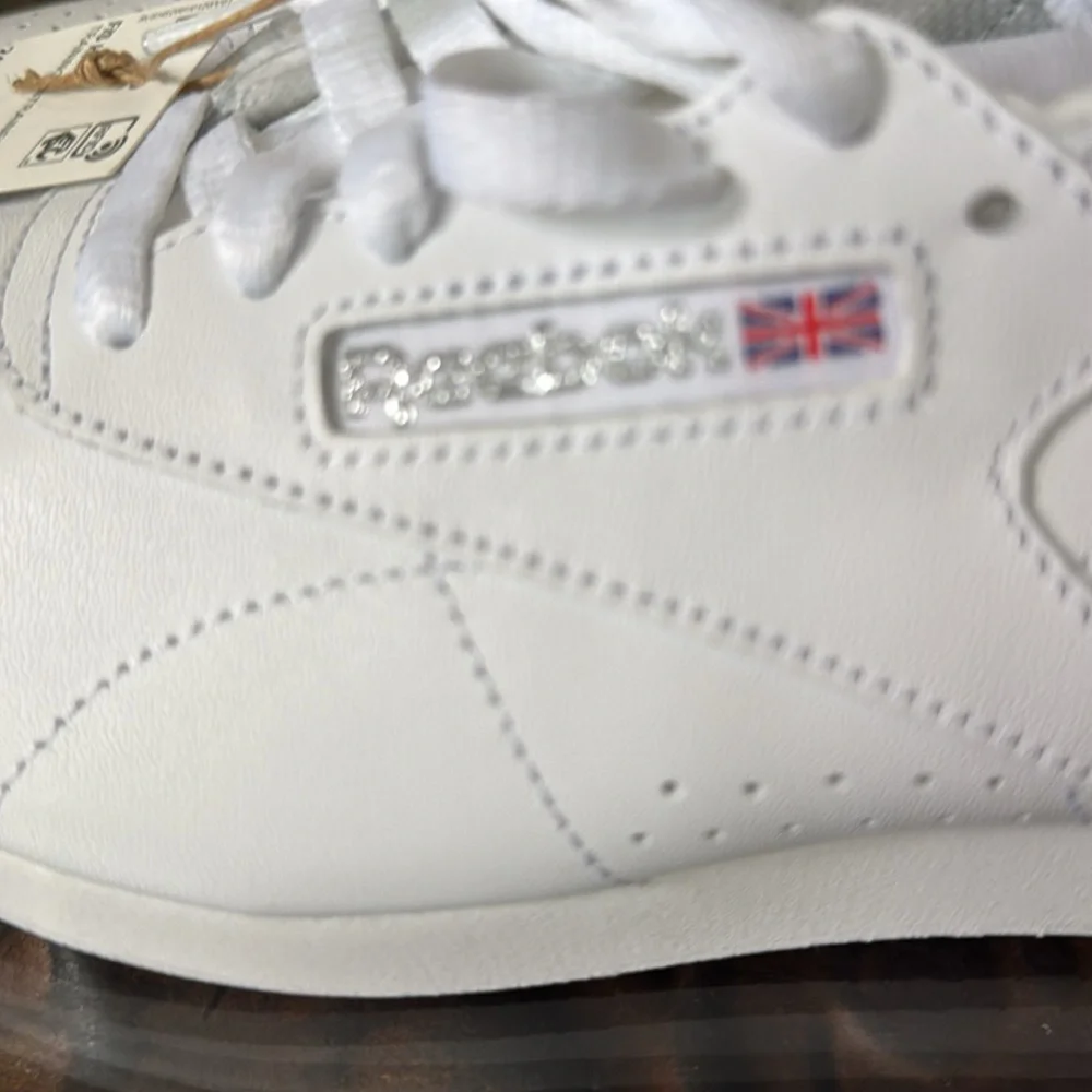 Brand new w tag Reebok Freestyle High tops - Picture 4 of 6